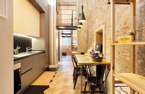 Zona Solari Apartment | Apartment 'Dezza Loft' with Private Terrace, Wi-Fi and Air Conditioning
