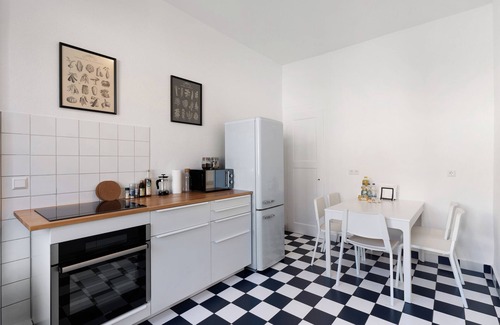 Pforzheim Apartment | Apartment 'Die Bleichstraße' with Balcony and Wi-Fi