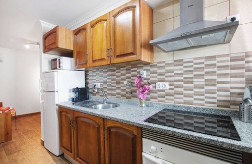 Vila Real Santo Antonio Apartment | Apartment 'Dourado' with Balcony, Wi-Fi and Air Conditioning