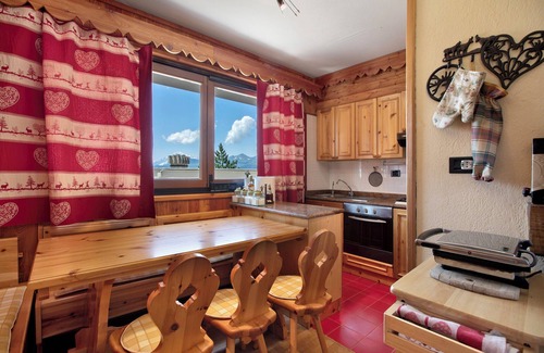 Gressan Apartment | Apartment 'E11even - Pila Appartamenti' with Mountain View, Private Terrace and Balcony