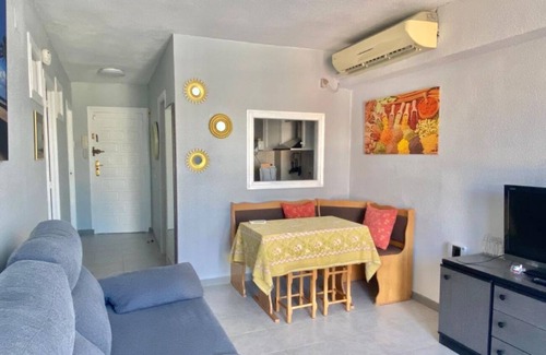 Daimuz Apartment | Apartment 'Edificio Pinocho' with Air Conditioning