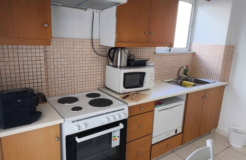 Nea Chora Apartment | Apartment 'Eftichia Nea Chora' with Mountain View, Shared Garden and Wi-Fi