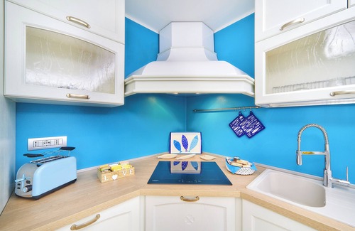 Fiumelatte Apartment | Apartment "El Lavandee" with Lake Access, Lake & Mountain View, A/C, Wi-Fi