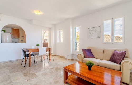 Hoya de los Patos Apartment | Apartment 'El Mirador' with Sea View, Wi-Fi and Air Conditioning