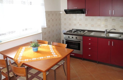 Ravni Apartment | Apartment Elsa by Interhome
