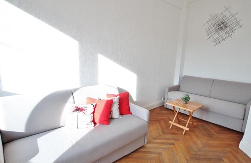 Musicians Quarter Apartment | Apartment Escurial 4 PAX WIFI FERRANDO