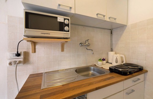 Loano Apartment | Apartment 'Europa Mare' with Balcony and Wi-Fi