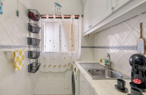 Olhos D'Agua Apartment | Apartment 'Excellent In Olhos D´Água' with Balcony, Wi-Fi and Air Conditioning