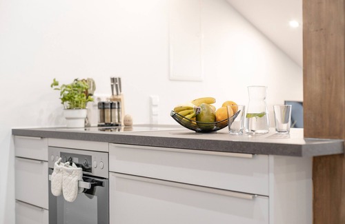 Wollmatingen Apartment | Apartment 'Exklusive "DG"' with Lake View, Balcony and Wi-Fi