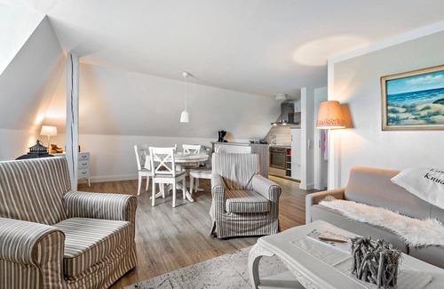 Emmelsbuell-Horsbuell Apartment | Apartment 'Fewo Lilo' with Private Terrace, Shared Garden and Wi-Fi