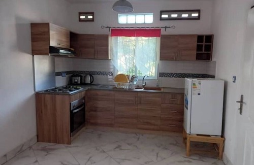 Mahajanga Apartment | Apartment F3 IBIZA swimming pool terrace, barbecue area. Quiet, secure setting
