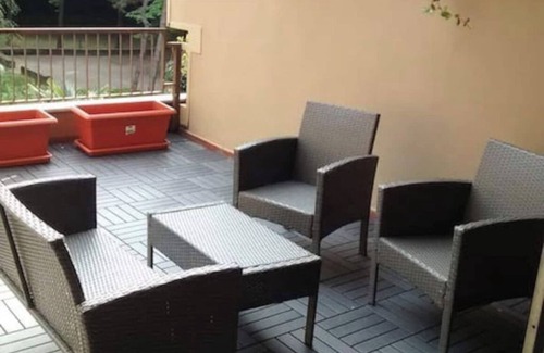 Saragozza-Porto Apartment | Apartment facing the station. Bologna Center.