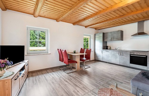 Loebau Apartment | Apartment 'Familie Nahrstedt Wildblick' with Private Garden and Wi-Fi