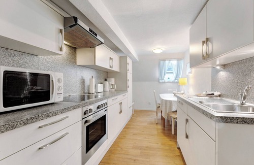 Gluecksburg Apartment | Apartment 'Ferienwohung Vaxholm' with Shared Garden and Wi-Fi