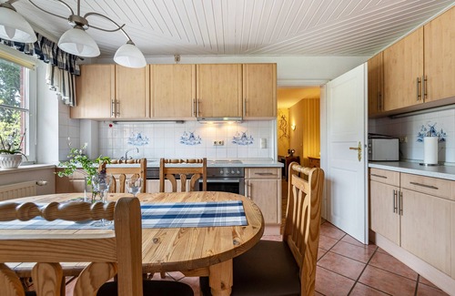 Offenbuttel Apartment | Apartment 'Ferienwohnung Anke Volkmann' with Private Terrace, Private Garden and Wi-Fi