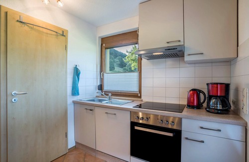 Schuttertal Apartment | Apartment 'Ferienwohnung Ohnemus' with Private Terrace and Wi-Fi