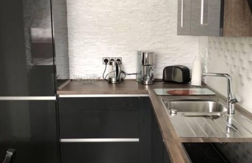 Sand Apartment | Apartment 'Ferienwohnung Frank 80qm' with Private Terrace and Wi-Fi