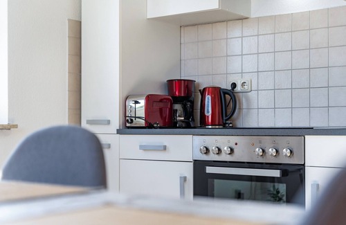 Putgarten Apartment | Apartment 'Ferienwohnung Bork' with Private Garden and Wi-Fi