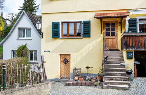 Sipplingen Apartment | Apartment "Fischerstube" with Private Garden & Wi-Fi