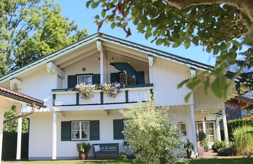 Kreuzfeld Apartment | Apartment for 2 persons with balcony, 70m², kitchen, living room, bedroom
