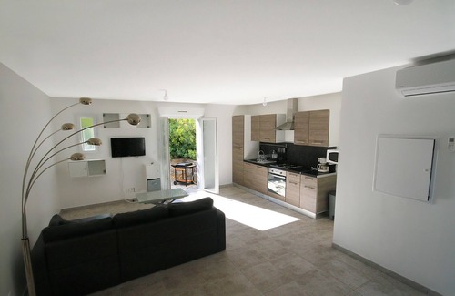 Pietracorbara Apartment | Apartment for 4 people including 3 adults