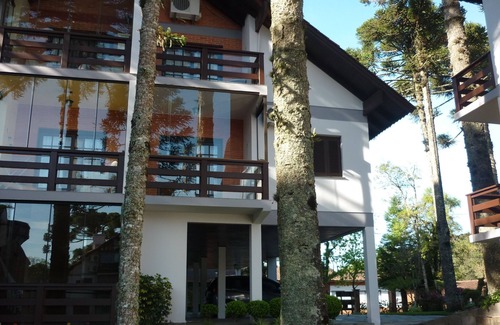 Gramado Apartment | Apartment for family lawn near the Black Lake and main attractions