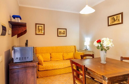 Grosseto Apartment | Apartment 'Forasacco Dei Campi' with Private Terrace, Wi-Fi and Air Conditioning