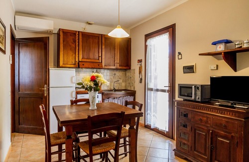 Grosseto Apartment | Apartment 'Forasacco Dei Campi' with Private Terrace, Wi-Fi and Air Conditioning