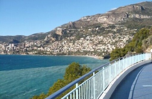 Roquebrune-Cap-Martin Apartment | apartment in Rocquebrune Cap Martin