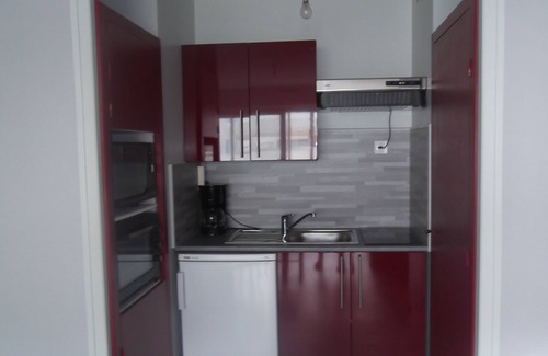 Vendee Apartment | Apartment with side sea view