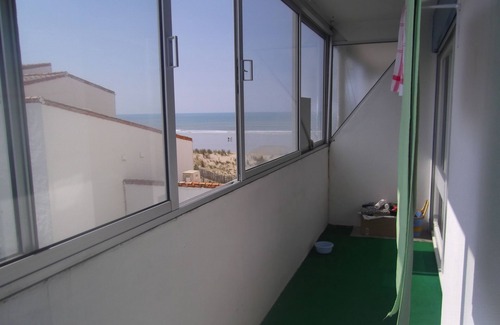 Vendee Apartment | Apartment with side sea view