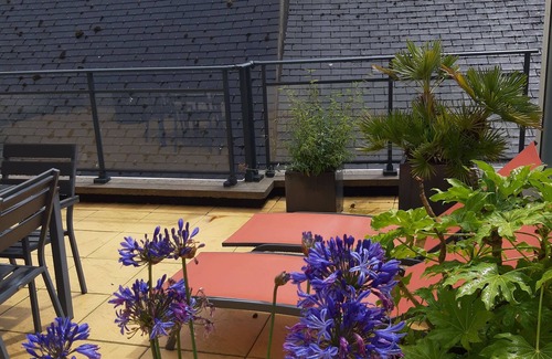Saint-Vaast-la-Hougue Apartment | Apartment overlooking the port of Saint Vaast la Hougue