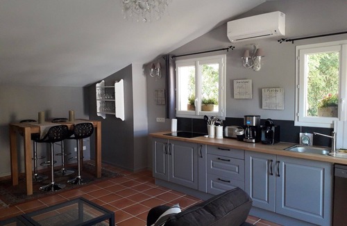 Six-Fours-les-Plages Apartment | Apartment Le petit Bouchou