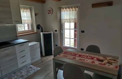 Formazza Apartment | Apartment 'Fuchs Haus' with Mountain View