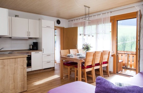 Muehlenbach Apartment | Apartment 'Fuchsbau' with Mountain View, Balcony and Wi-Fi