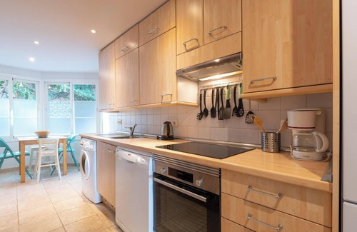 Torreblanca Apartment | Apartment Fuengirola Hills with Seaview, Mountain View, Pool, Wi-Fi, Garden & Terrace