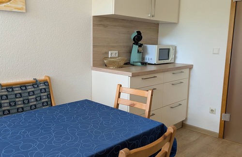 Gemarkung Truchtelfingen Apartment | Apartment 'Gänsbach' with Private Terrace, Shared Garden and Wi-Fi