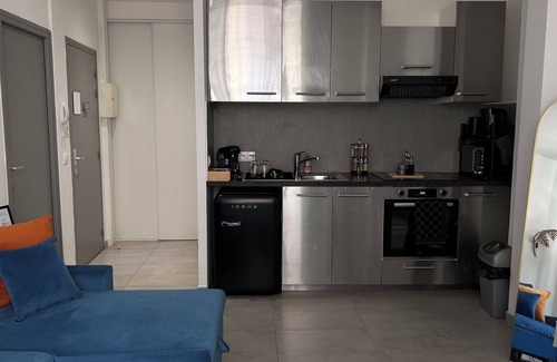 Saint-Charles Apartment | Apartment- Gare St Charles