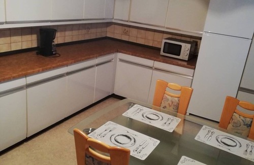 Kitzingen Apartment | Apartment 'Gartenland Gela' with Private Terrace, Shared Garden and Wi-Fi