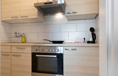 Geyersberg Apartment | Apartment 'Geyersberg Mit Aussicht' with Shared Garden and Balcony