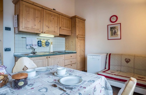 Gionghi-Cappella Apartment | Apartment 'Giongo Residence Aparthotel 104' with Mountain View, Shared Terrace and Wi-Fi