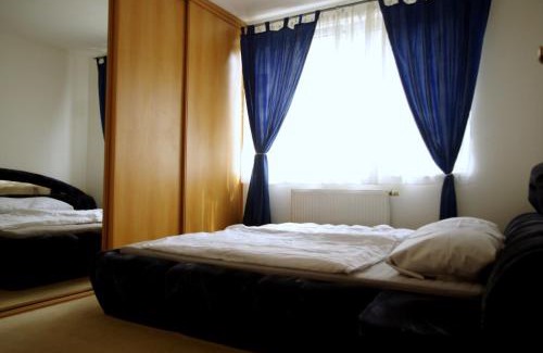 Prague 10 Apartment | apartment golden Prague