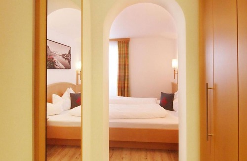Abtenau Other | Apartment Gosaukamm/Fewo, 2 bedrooms - basement, alpine pension