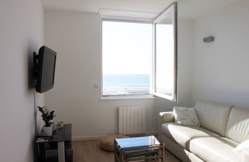 Wimereux Apartment | Apartment Grand Hotel Vue Front de Mer in Wimereux