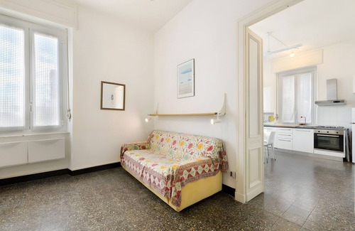 Finale Pia Apartment | Apartment 'Grande Appartamento Fronte Mare'