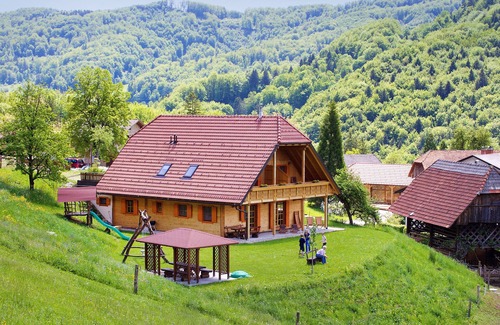 Lasko Apartment | Apartment green on the farm Pirc