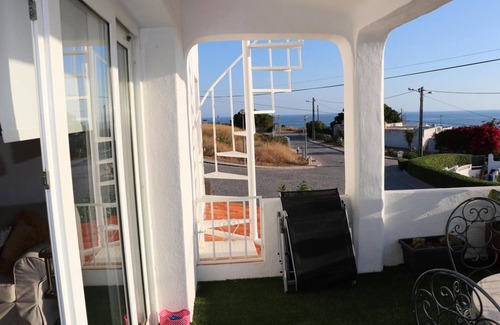 Vale de Covo House | Apartment 'Gudrun' with Sea View, Wi-Fi and Air Conditioning