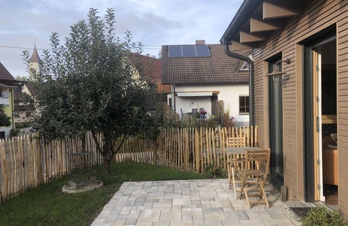 Oberschopfheim Apartment | Apartment 'Haas Oberschopfheim' with Private Terrace, Private Garden and Wi-Fi
