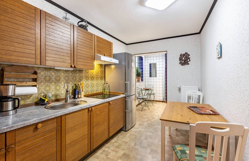 Schoeningen Apartment | Apartment 'Haus Am Markt 2' with Wi-Fi