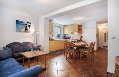 Koserow Apartment | Apartment "Haus Seeadler 13" with Shared Terrace & Wi-Fi